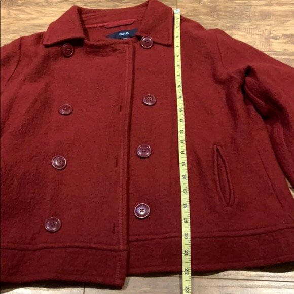 Gap red jacket - Picture 9 of 9